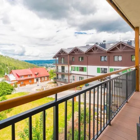 Karpatia By Royal Aparts شقة