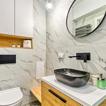 Karpatia By Royal Aparts شقة كارباش