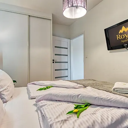 Karpatia By Royal Aparts كارباش