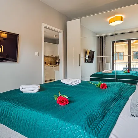 Karpatia By Royal Aparts كارباش