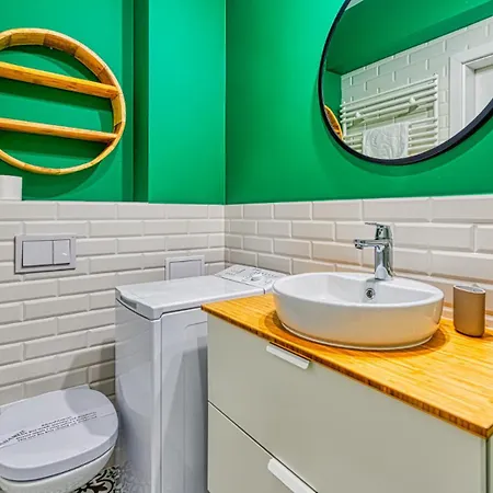 شقة Karpatia By Royal Aparts *