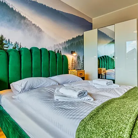 Karpatia By Royal Aparts شقة