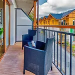 Apartamento Karpatia By Royal Aparts *