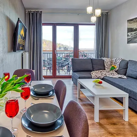 Karpatia By Royal Aparts Apartment